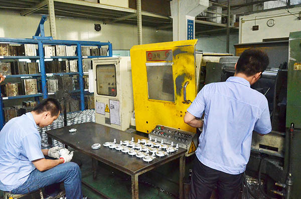 壓鑄公司必讀，壓鑄工藝的實(shí)現(xiàn)時(shí)的一些問(wèn)題